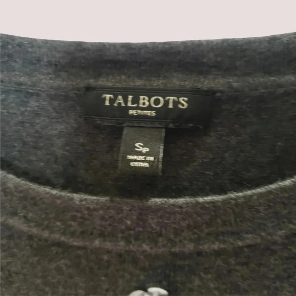 Talbots  flower embellished  Women gray top size smaall petite - Picture 6 of 8